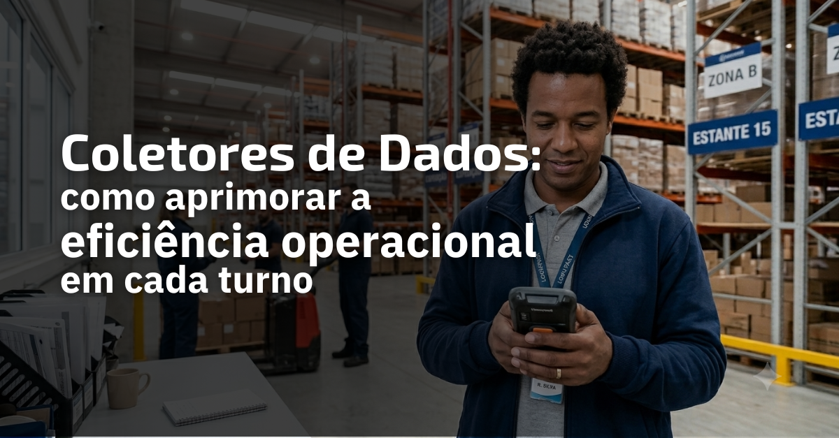 Operador utilizando coletor de dados no início do turno em um centro de distribuição.